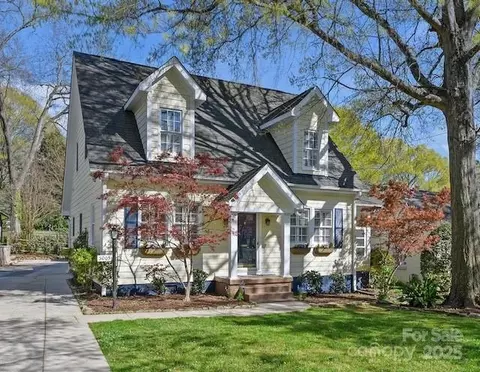 3005 Somerset Dr, Charlotte, NC 28209
