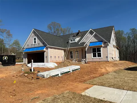 387 Lucky Nw 18 Dr NW #18, Concord, NC 28027