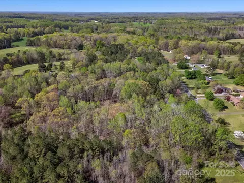 Faulkner Road, Clover, SC 29710