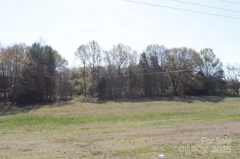 111 Panda Ct, Grover, NC 28073 photo 18
