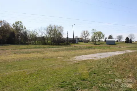 111 Panda Ct, Grover, NC 28073 photo 12