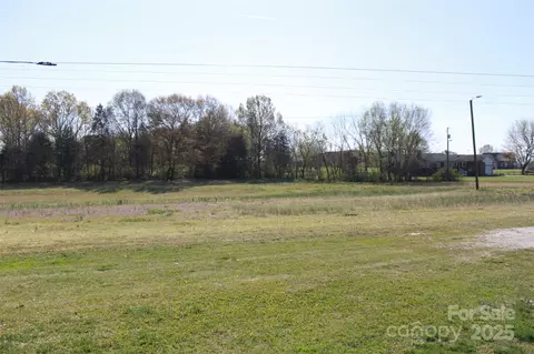 111 Panda Ct, Grover, NC 28073