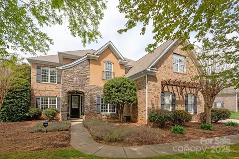 11308 Wheat Ridge Rd, Charlotte, NC 28277