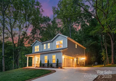 8021 Willhill Rd, Mint Hill, NC 28227