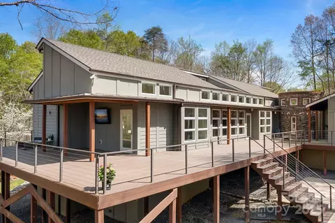 3249 Ivey Creek Rd, Maiden, NC 28650