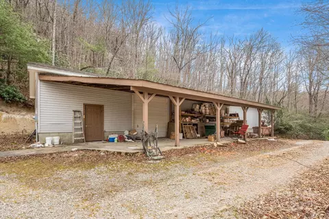 5389 Cascade Lake Rd, Cedar Mountain, NC 28718 photo 10