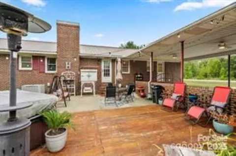 444 Brooke Rd, Cheraw, SC 29520 photo 5