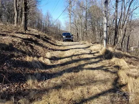 Blockaders Den Road, Columbus, NC 28722 photo 31