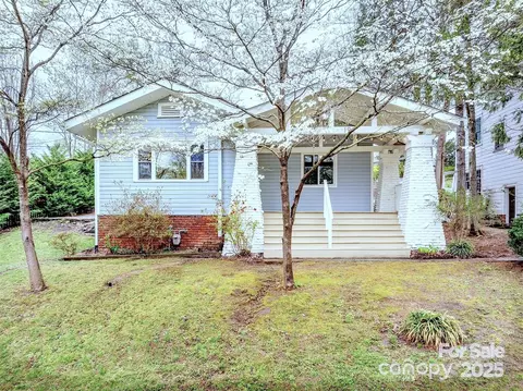 192 Forest Hill Dr, Asheville, NC 28803