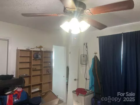Bedroom - 7122 Pyramid Rd, Hickory, NC 28602 photo 5 of 5