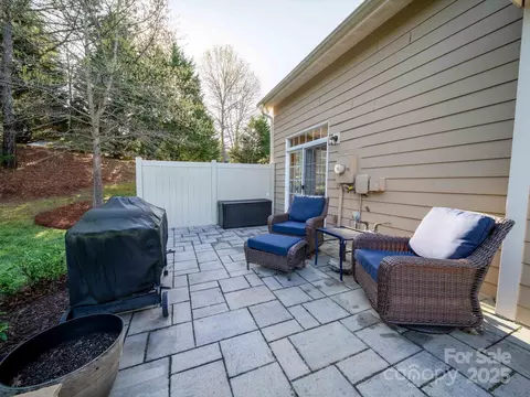 1067 Silver Gull Dr, Fort Mill, SC 29708 photo 6