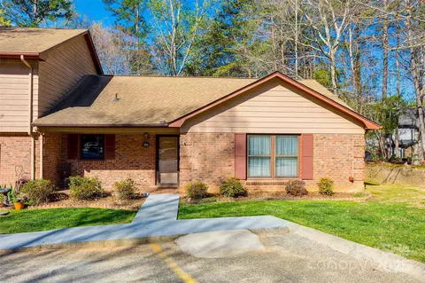 106 Jason Ct, Fort Mill, SC 29715