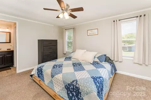 4767 Stratford Ln, Denver, NC 28037 photo 11