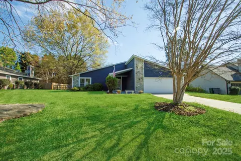 11014 Fox Mill Ln, Charlotte, NC 28277