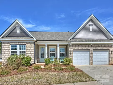 152 Amerson Dr, Rock Hill, SC 29730