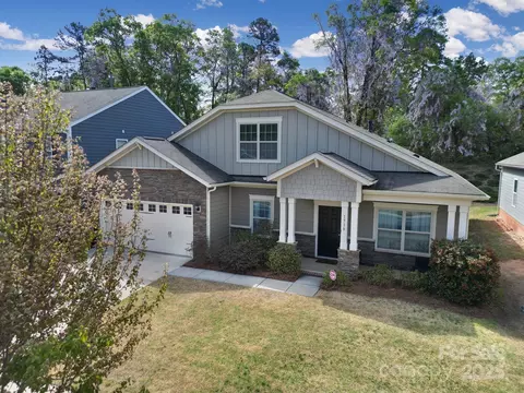 1718 Still River Way, Fort Mill, SC 29708 photo 3