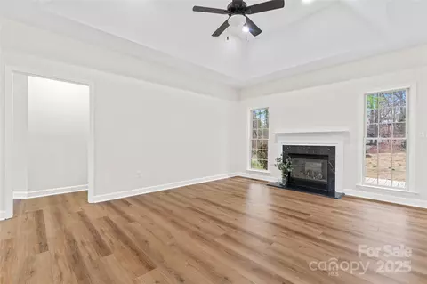 Living - 103 Devonshire Ln, Salisbury, NC 28146 photo 1 of 7