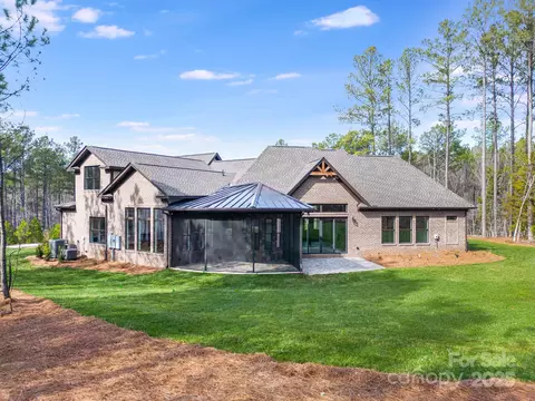 6422 Chimney Bluff Rd, Lancaster, SC 29720 photo 11