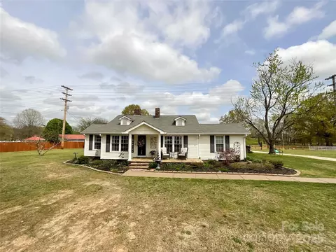 7514 Secrest Shortcut Rd, Indian Trail, NC 28079