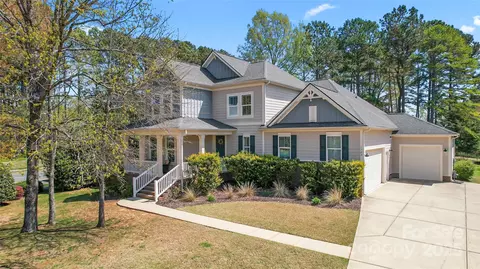 1703 Kings Manor Ct, Matthews, NC 28105