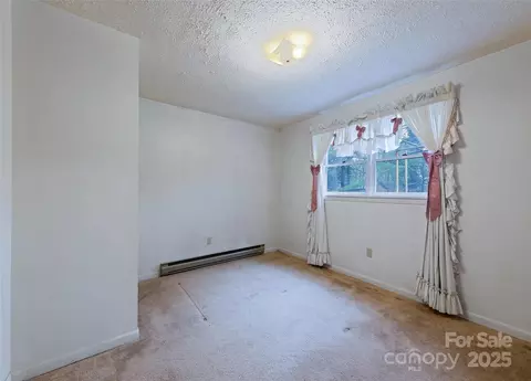 Bedroom - 192 Poplar Dr, Clyde, NC 28721 photo 5 of 6