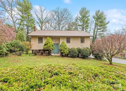 192 Poplar Dr, Clyde, NC 28721