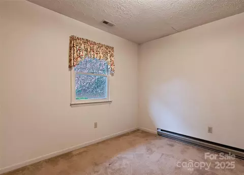 Bedroom - 192 Poplar Dr, Clyde, NC 28721 photo 3 of 6