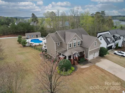 15211 Windward Ln, Lancaster, SC 29720 photo 4