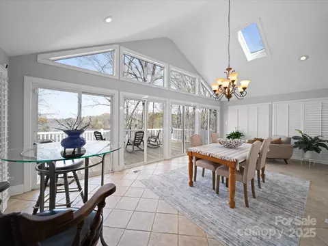 Dining - 925 Lanier Ln, Monroe, NC 28110 photo 3 of 5