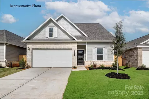 1650 Troon Dr, Salisbury, NC 28144