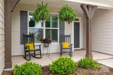2017 Autumn Dr, Monroe, NC 28110 photo 2