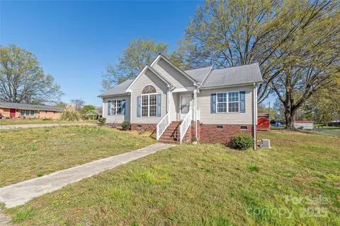 110 W Myers St, Monroe, NC 28110
