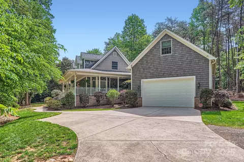 119 Taylor Ct, Mooresville, NC 28117