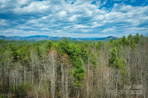 219 Cedar Cove 219 Way #219, Lenoir, NC 28645