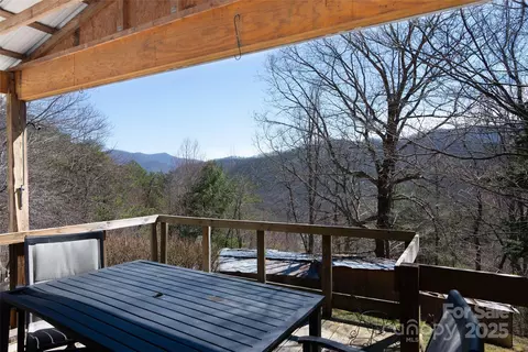 Exterior - 27 Venice Pl, Canton, NC 28716 photo 4 of 7
