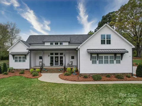Exterior - 630 Deese Rd, Monroe, NC 28110 photo 4 of 9