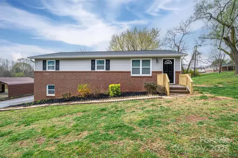 3791 Richard St, Claremont, NC 28610