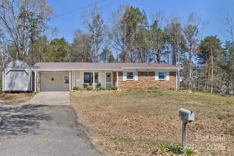 197 Davis Lake Rd, Forest City, NC 28043