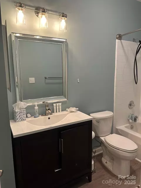 1337 Torrence Cir, Davidson, NC 28036 photo 8