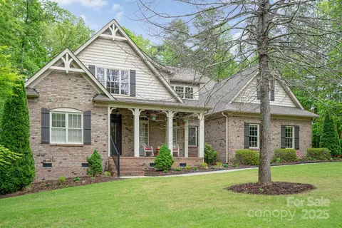 112 Spring Branch Rd, Fort Mill, SC 29715