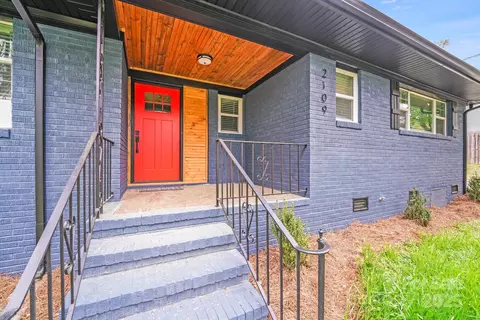 2109 Tarlton Dr, Matthews, NC 28105