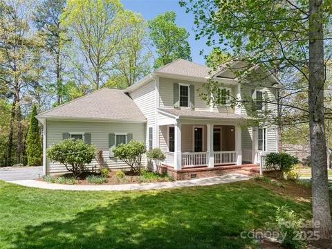 11 La Rue Ct, Candler, NC 28715