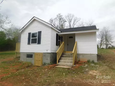 3467 Hartland Rd, Morganton, NC 28655