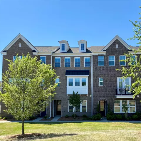 7957 Reunion Row Dr, Charlotte, NC 28277