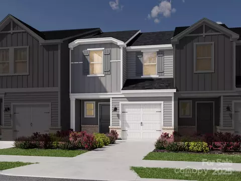 4333 Summit Woods Dr, Charlotte, NC 28216