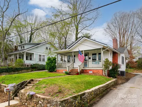 21 Nevada Ave, Asheville, NC 28806