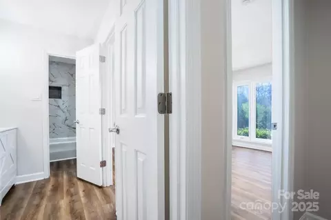 Entry Way - 1946 Fairway Dr, Lancaster, SC 29720 photo 1 of 1