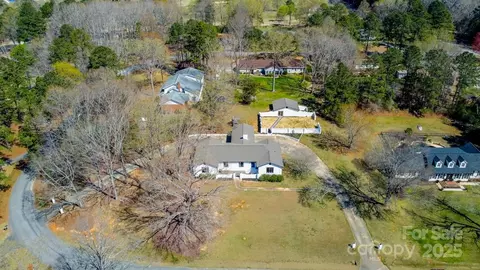 View/Area - 1946 Fairway Dr, Lancaster, SC 29720 photo 4 of 4