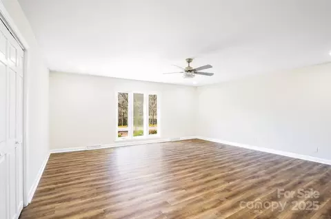 Living - 1946 Fairway Dr, Lancaster, SC 29720 photo 6 of 6