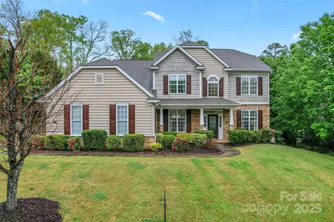 6312 Crosshall Pl, Waxhaw, NC 28173